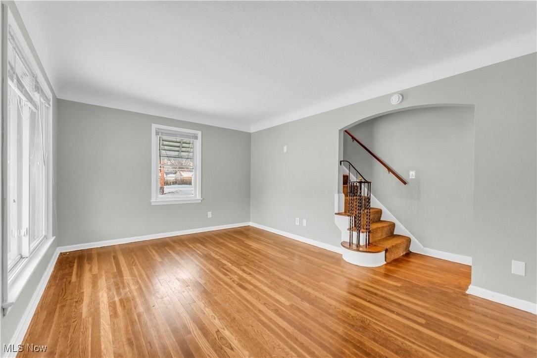 20990 Morris Ave - Photo 5 of 24