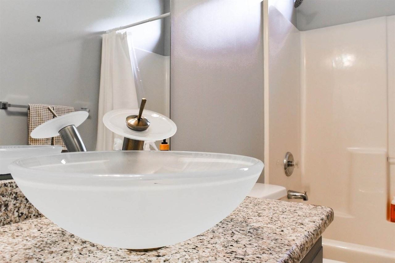 1670 Sedgefield Dr - Photo 5 of 14