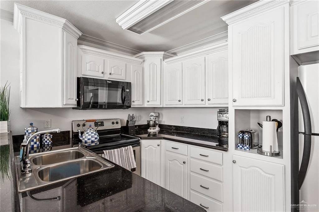 106 E Campeche St #1A - Photo 6 of 11