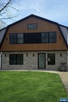 featured image of 14 Redwood St 1st Fl