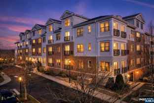 3312 The Plz - Photo 1 of 1