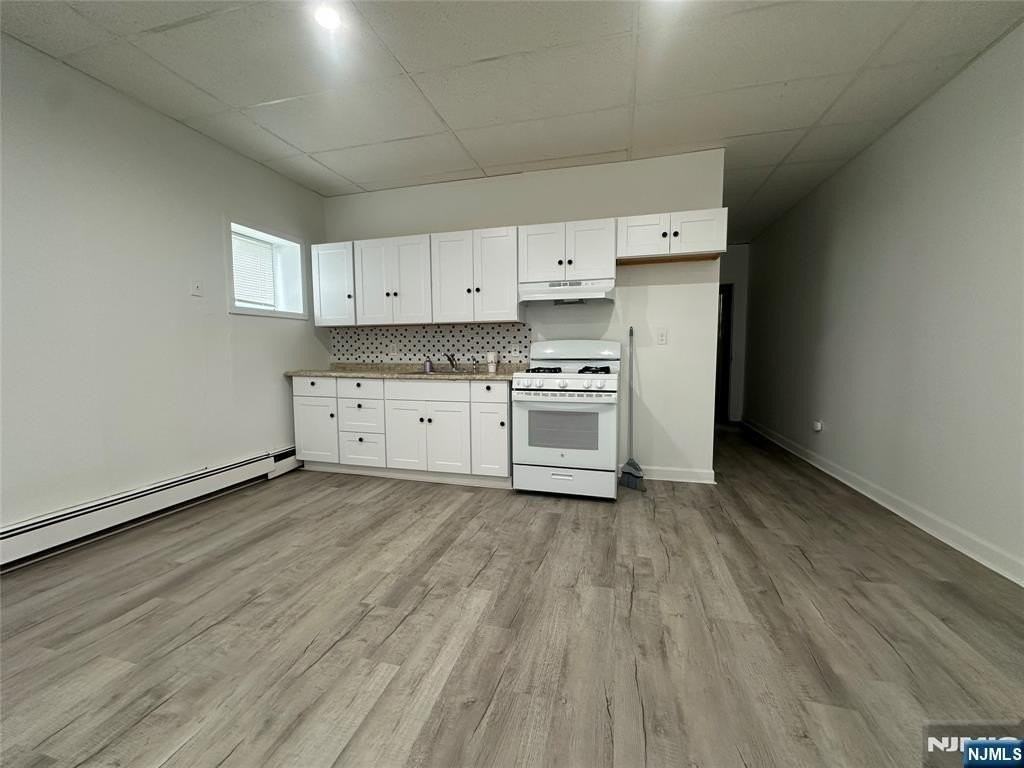 52-54 Stuyvesant Ave 1st Fl - Photo 2 of 9