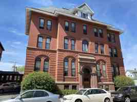 featured image of 124 Orange St #302