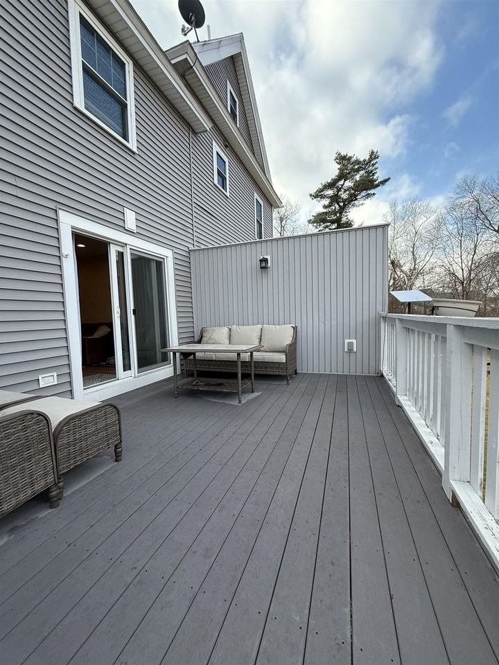 94B Range Rd - Photo 7 of 36