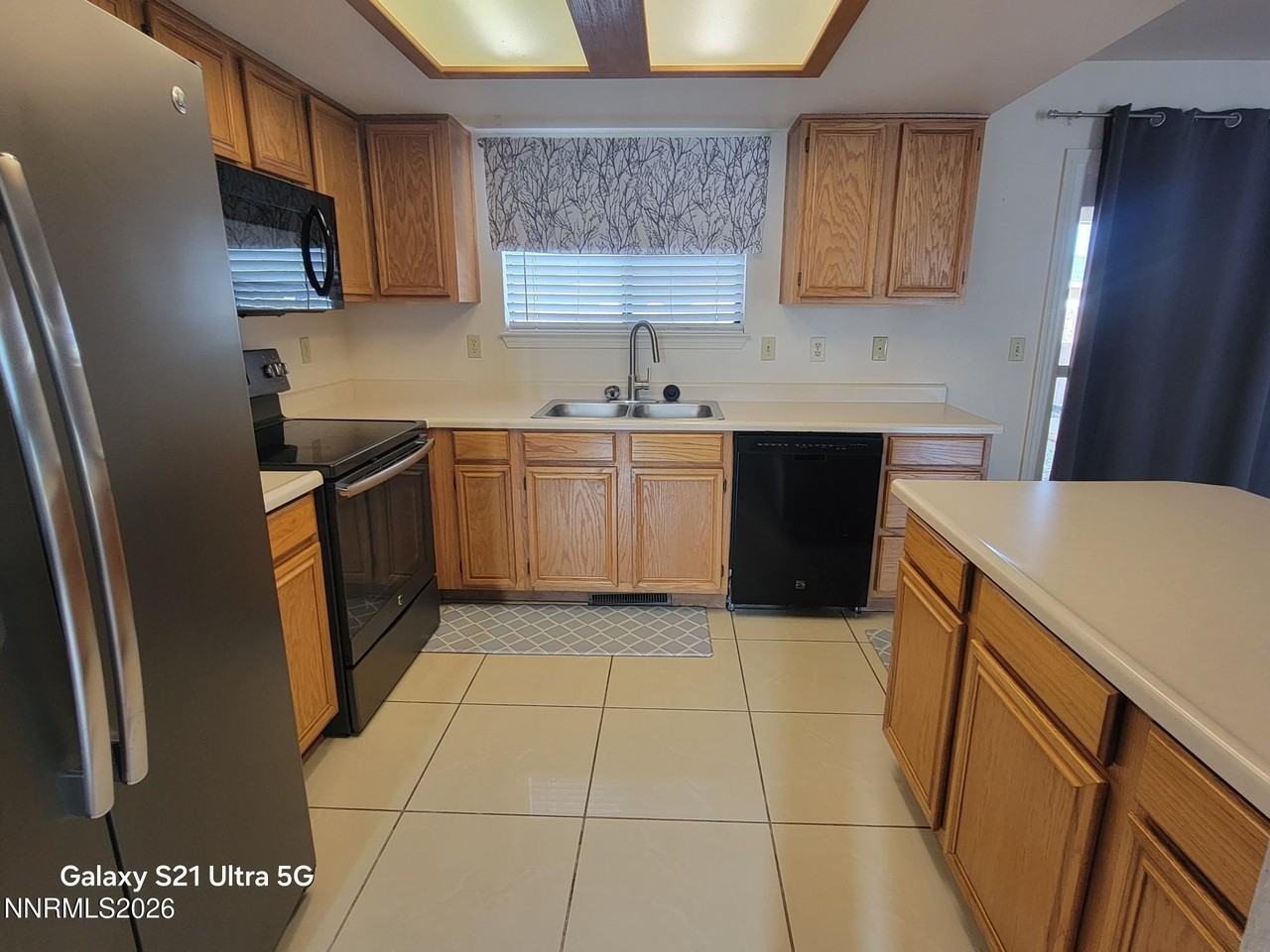 404 Kathy Ave - Photo 4 of 18