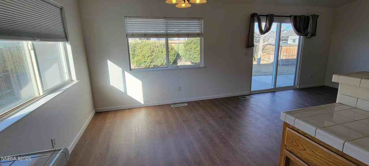 2226 Ellice Way - Photo 5 of 16