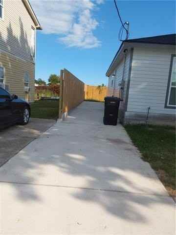 2507 Bartolo St - Photo 3 of 28