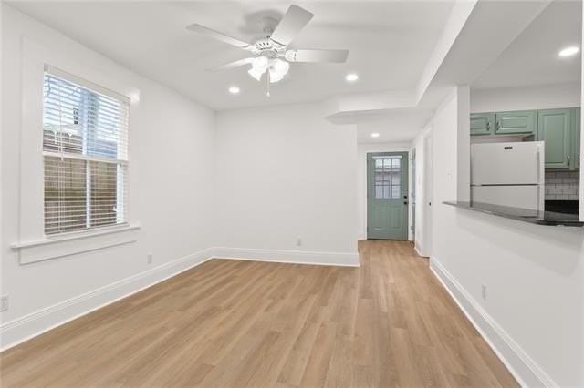 323 S Scott St #B - Photo 2 of 9