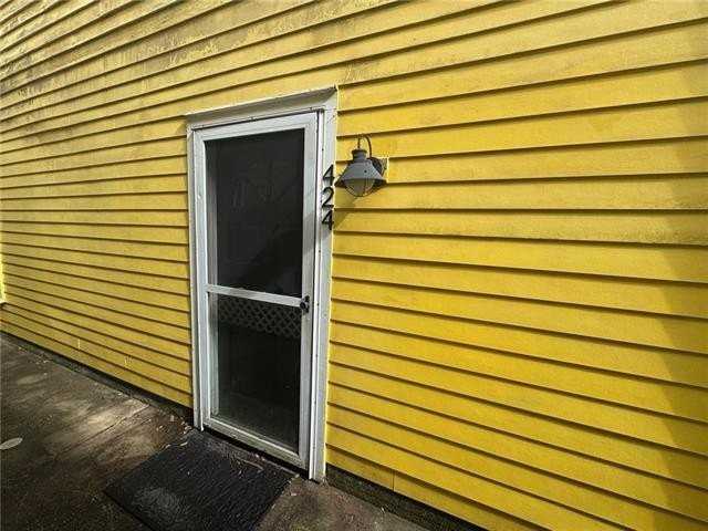 424 Eliza St - Photo 2 of 11