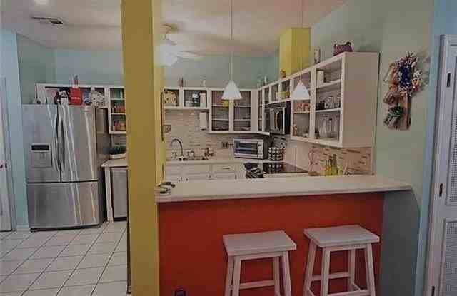 4445 Perkins St #103 - Photo 7 of 15