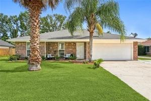 featured image of 202 Laurel Ct