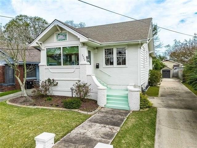 4423 Baccich St - Photo 2 of 20