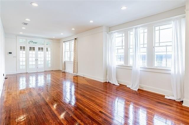 4423 Baccich St - Photo 6 of 20