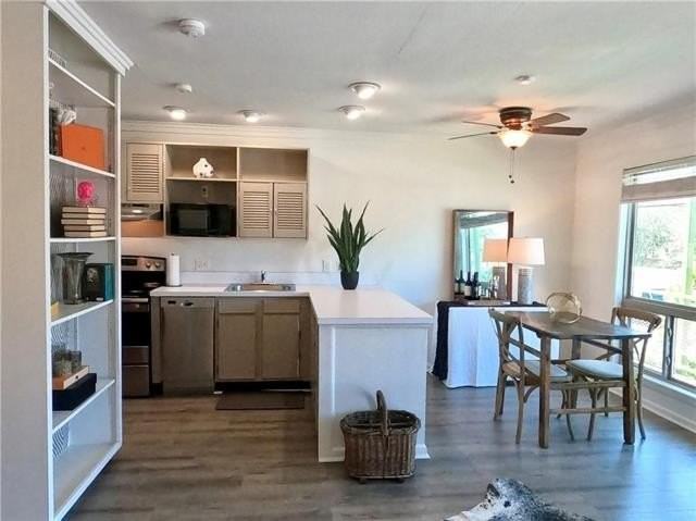 801 Henry Clay Ave #200 - Photo 6 of 8