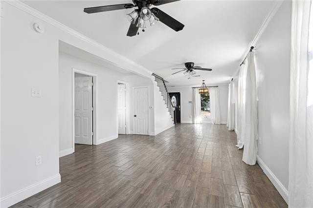 278 W Robert E Lee Blvd - Photo 4 of 11