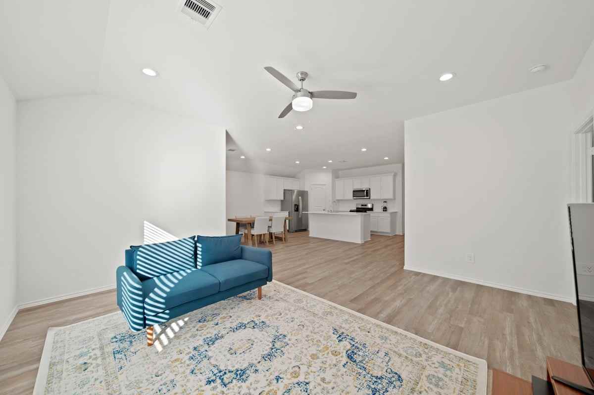 Bolla Rdg - Photo 6 of 33