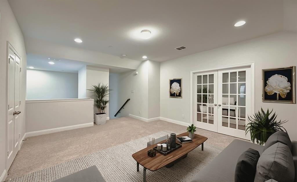 4260 Mingo Dr - Photo 3 of 27