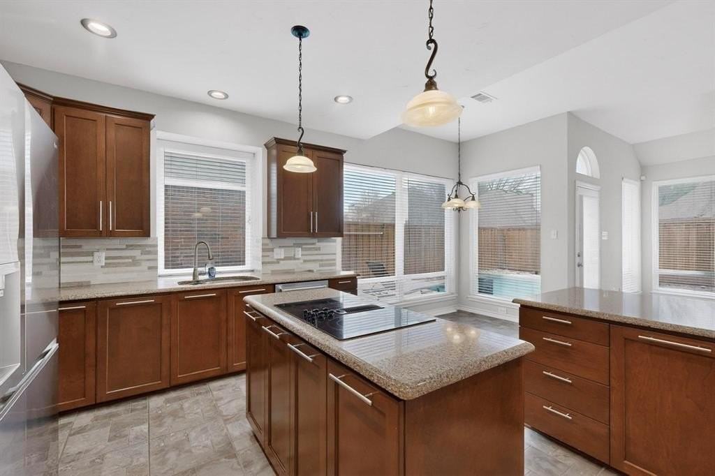 1936 Gansett Dr - Photo 6 of 34