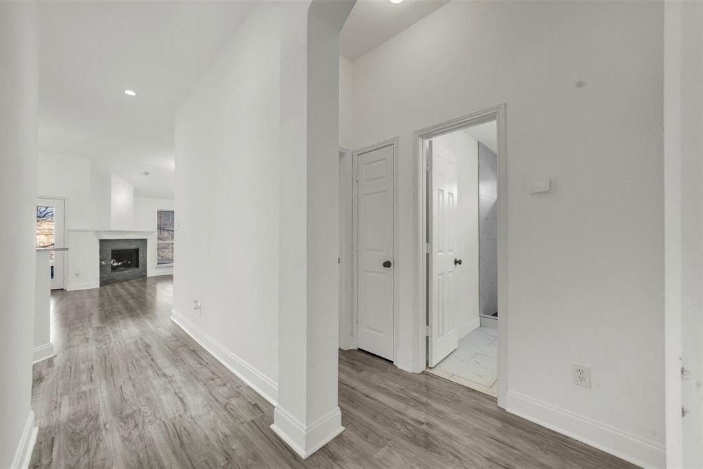 5919 Vista Glen Ln - Photo 7 of 34