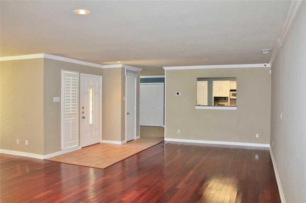 3319 Bristol Rd - Photo 3 of 16