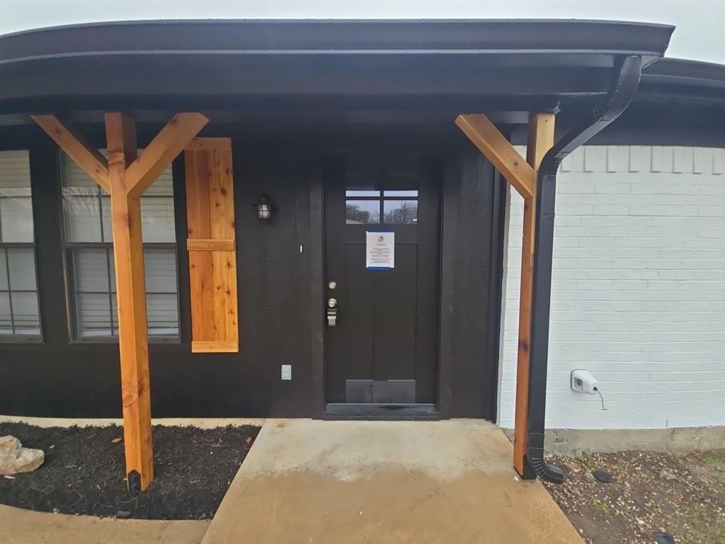 5821 Fair Wind St - Photo 3 of 21