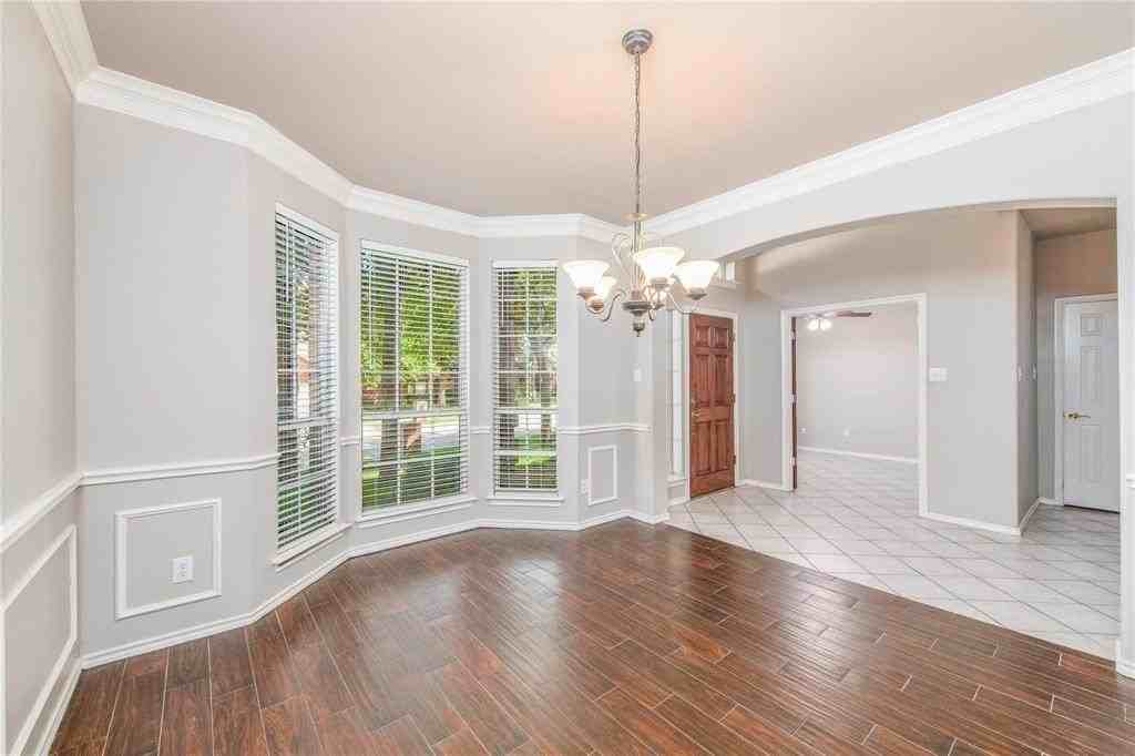 2010 Marie Weldon Ln - Photo 5 of 35