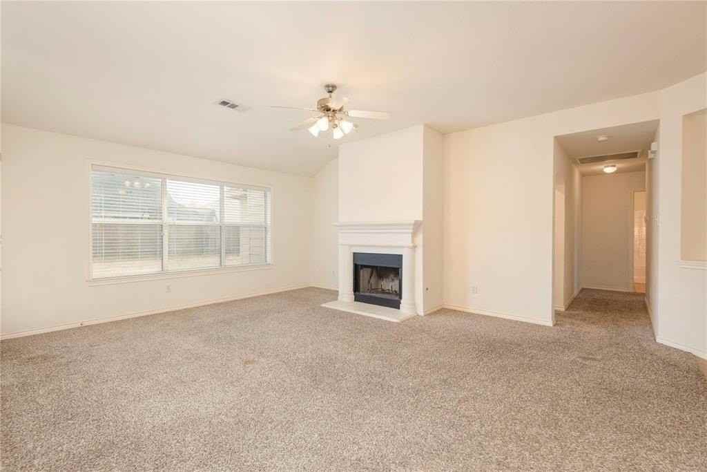 2612 Pinto Dr - Photo 5 of 28