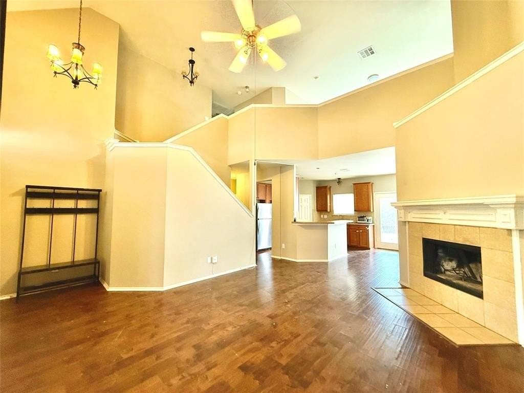 9922 Wethers Field Cir - Photo 3 of 40