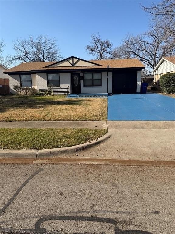 13729 Birchlawn Dr - Photo 2 of 18