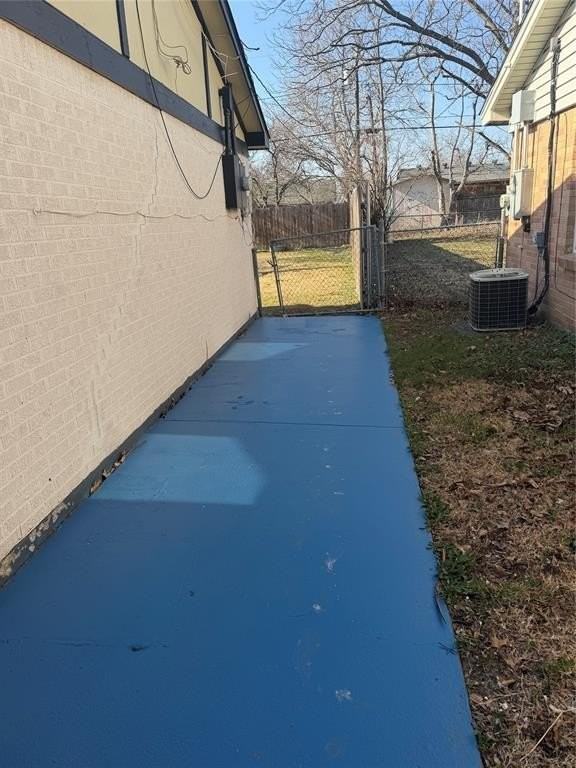 13729 Birchlawn Dr - Photo 3 of 18