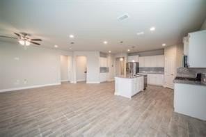 744 Shepperton Way - Photo 5 of 15