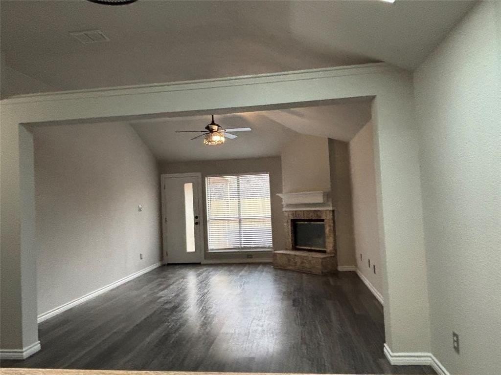 5614 Northstar Ln - Photo 6 of 26