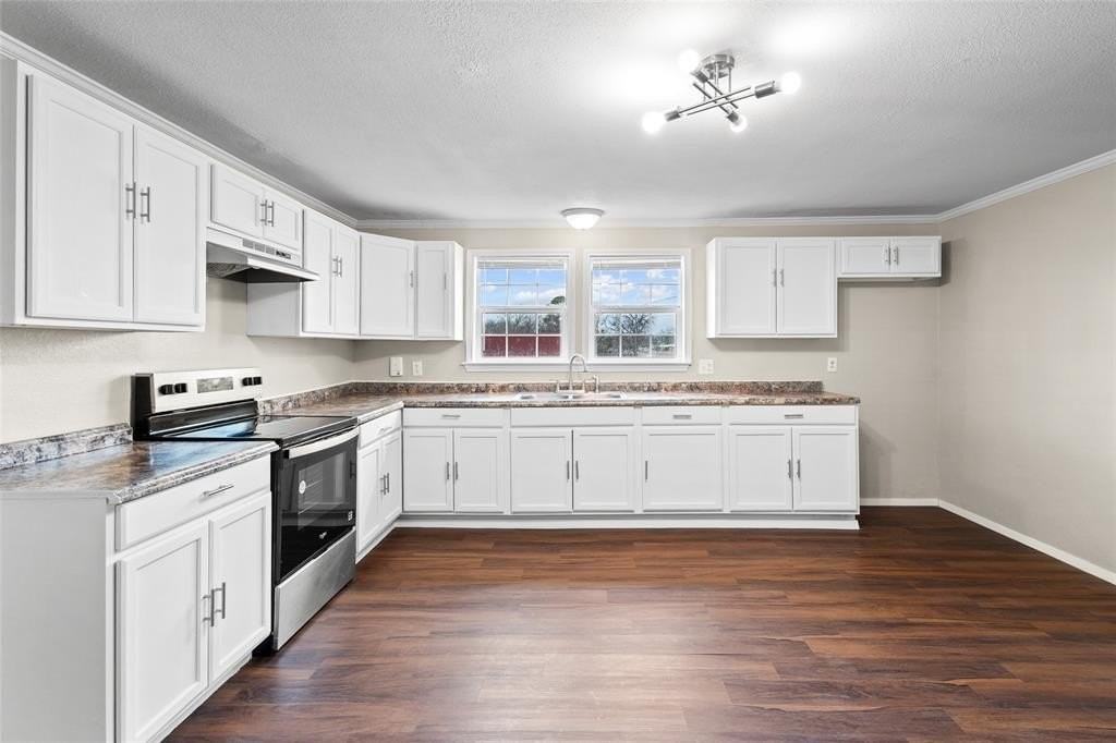 101 E Williams St - Photo 7 of 22