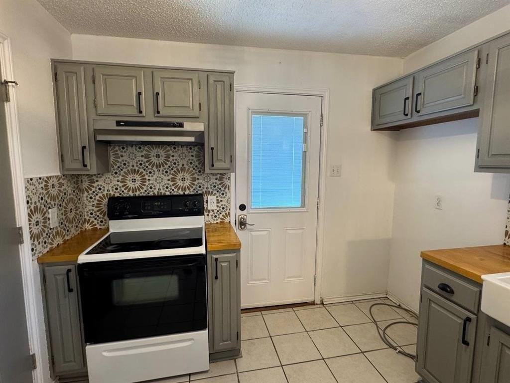 703 Red Oak Dr - Photo 6 of 20