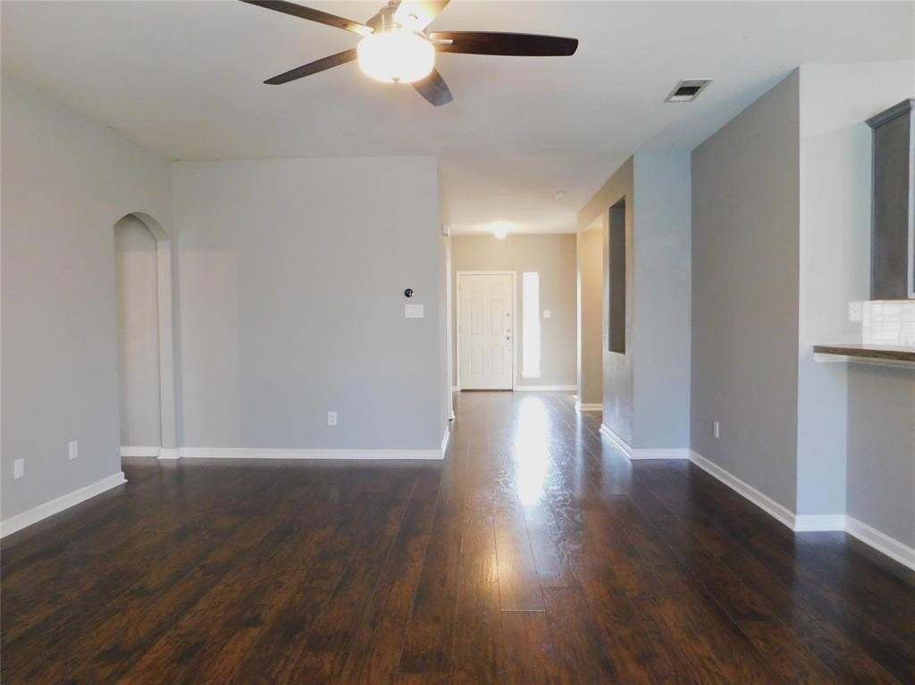 3209 Lance Ln - Photo 5 of 26