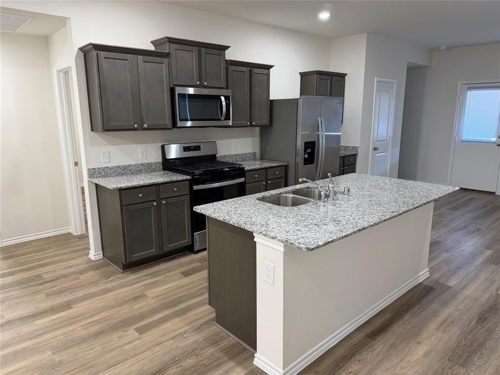 848 Good Cheer Ln - Photo 7 of 33