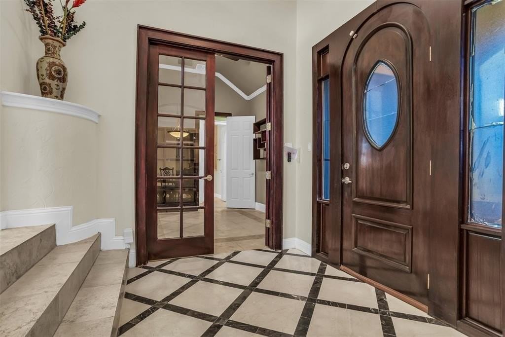 506 S Durango Cir - Photo 2 of 22