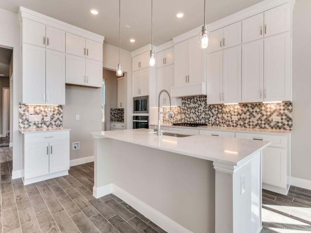 432 Cavalli Dr - Photo 4 of 12