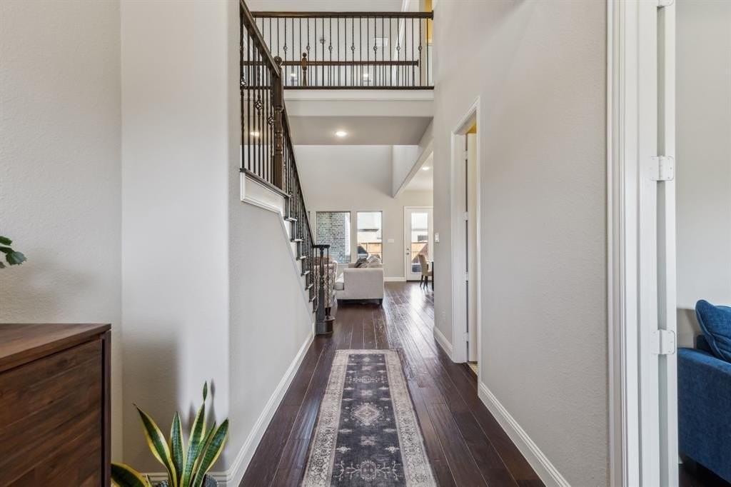 2160 Tumblegrass Rd - Photo 4 of 40