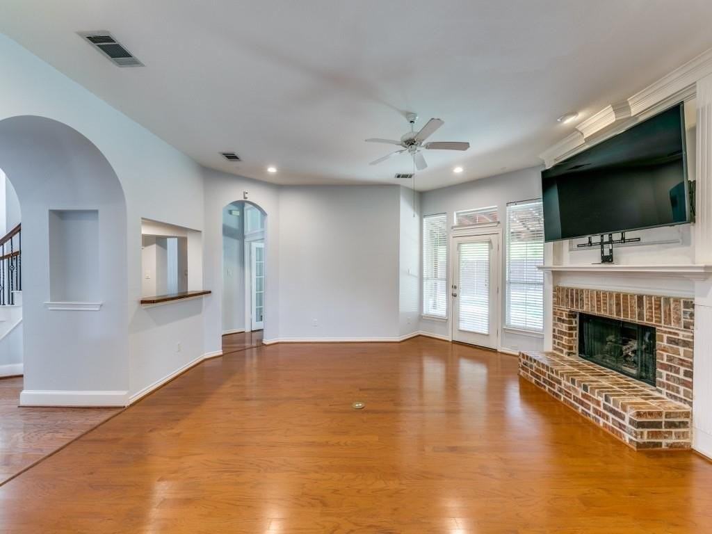 2721 Millwood Dr - Photo 5 of 14