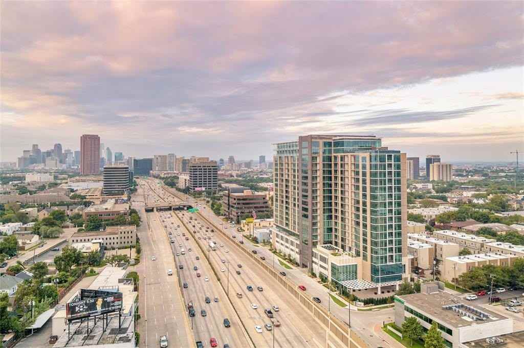 3031 Oliver St #1904 - Photo 3 of 16