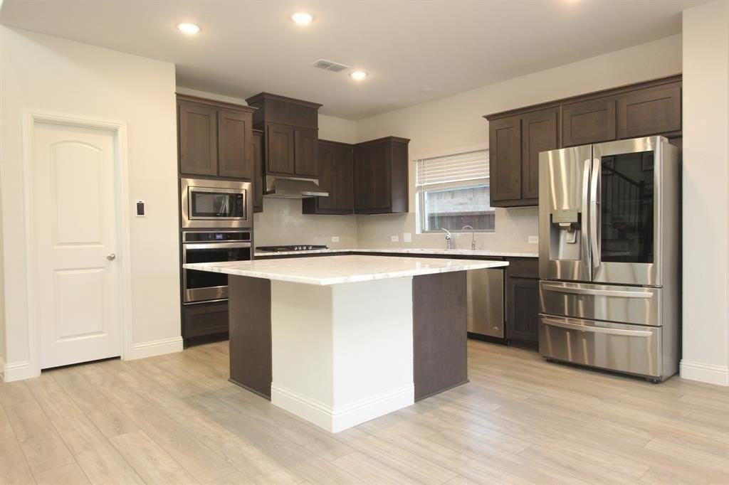 3810 Honeycomb Holw - Photo 3 of 23