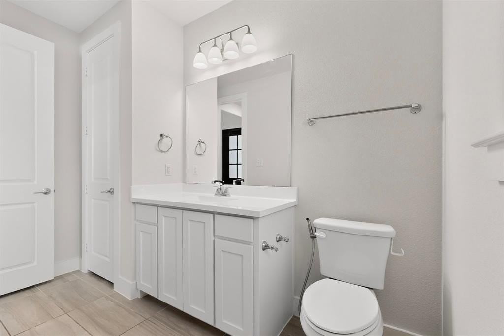 769 Meandering Ln - Photo 7 of 39