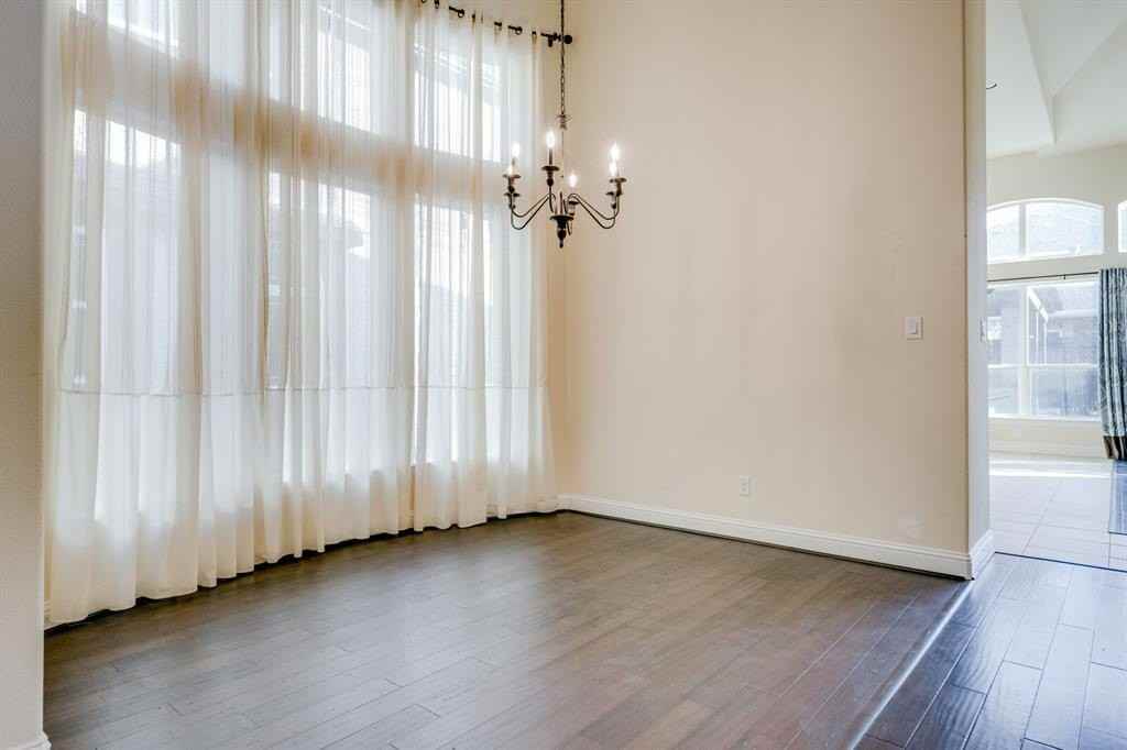 14016 Notting Hill Dr - Photo 3 of 23