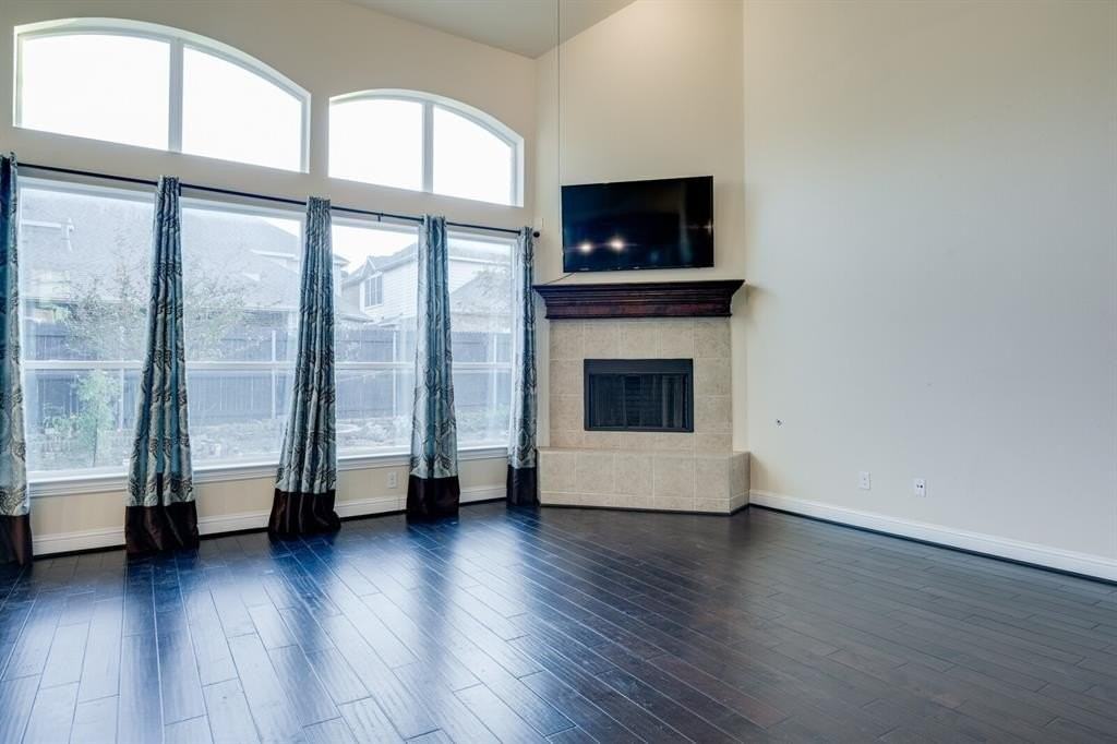 14016 Notting Hill Dr - Photo 4 of 23