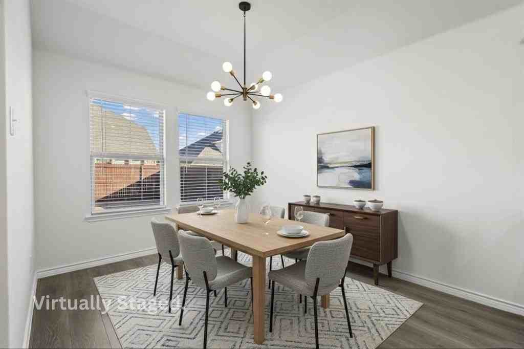 812 Indigo Rd - Photo 4 of 30