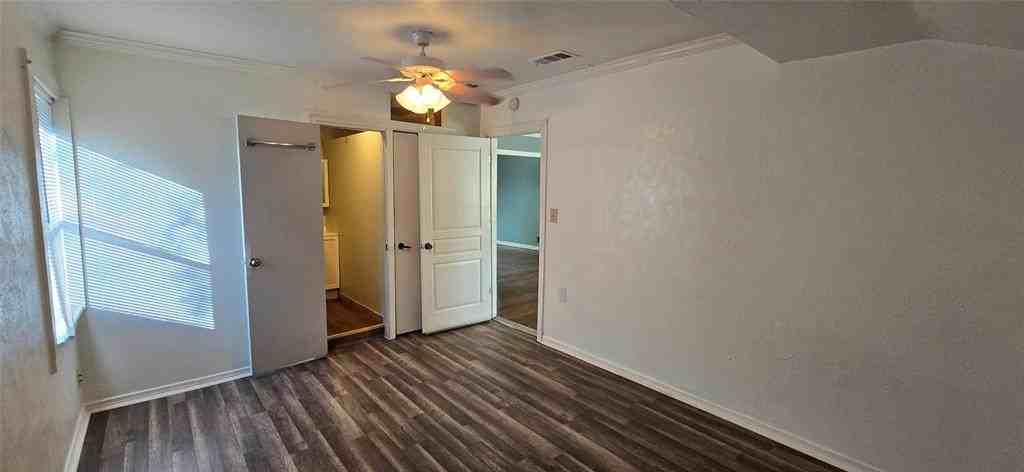 3603 Fontana Dr - Photo 5 of 22