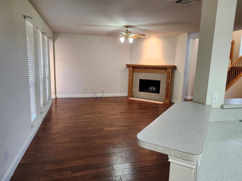 1329 Kingsley Ct - Photo 7 of 13