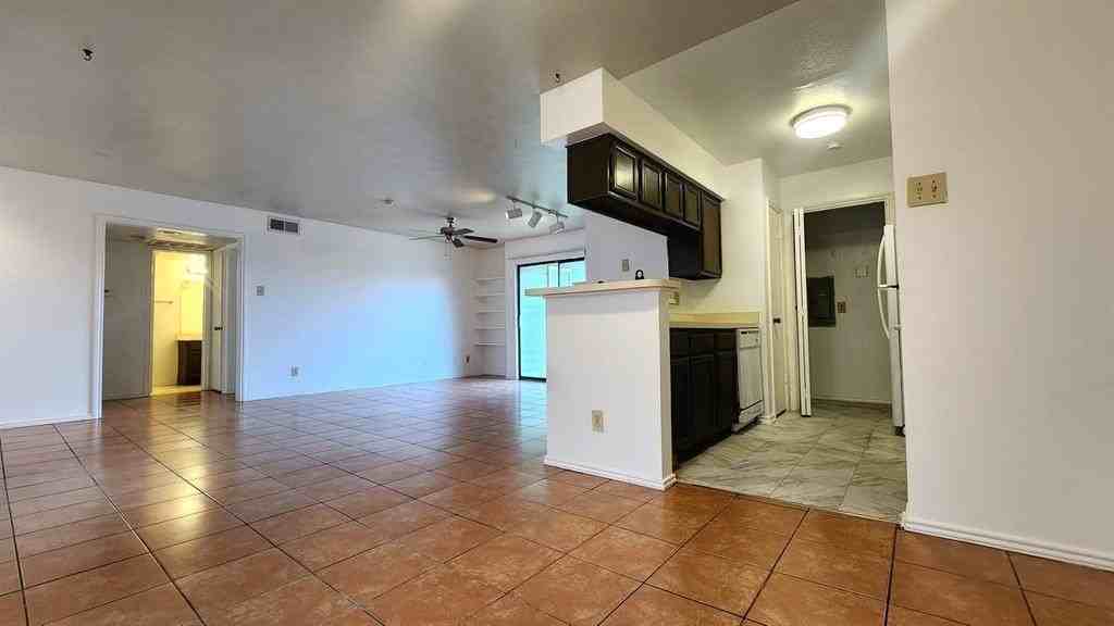 5813 Lake Hubbard Pkwy #408 - Photo 3 of 19