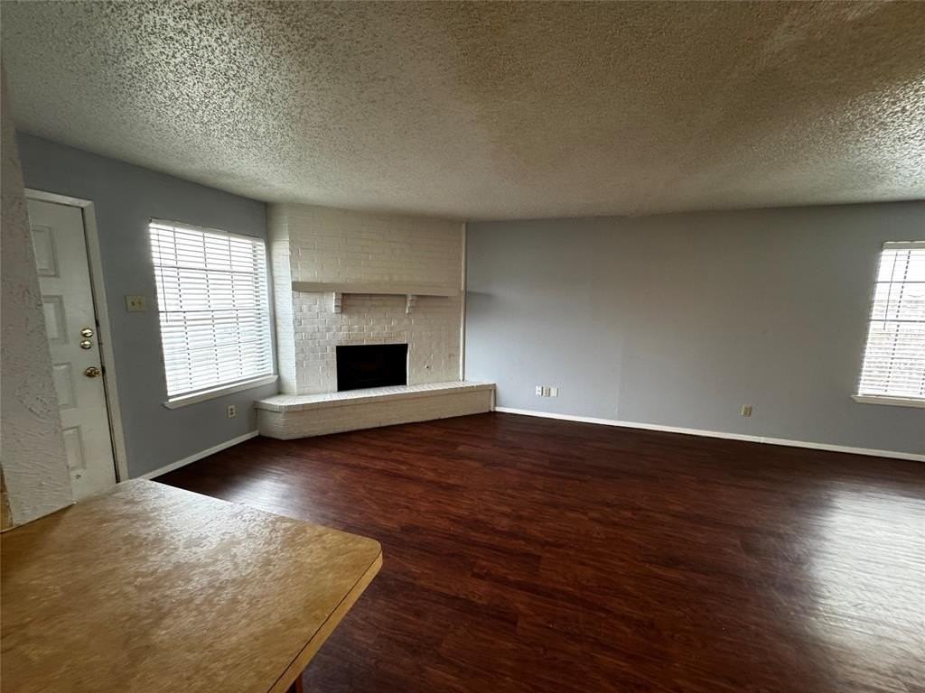 2414 W Northgate Dr - Photo 7 of 19